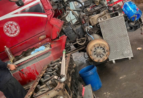 MUA BÁN KÍ GỬI XE ĐẦU KÉO